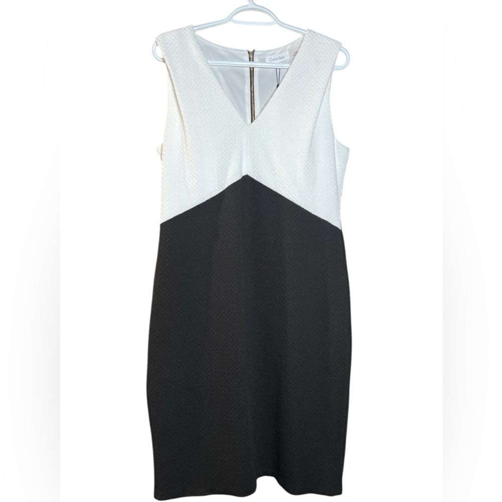 Calvin Klein black and white formal career Dress 12